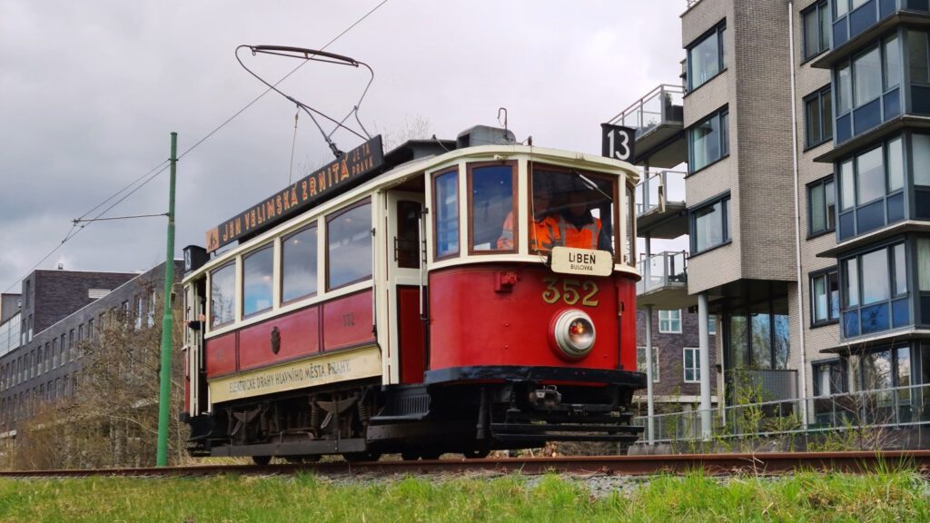 Deze afbeelding heeft een leeg alt-attribuut; de bestandsnaam is 352_20210411_c-1024x576.jpg