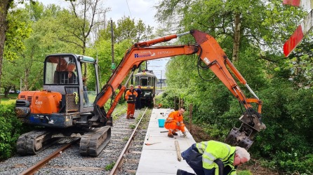 Extra perron bij halte Parklaan