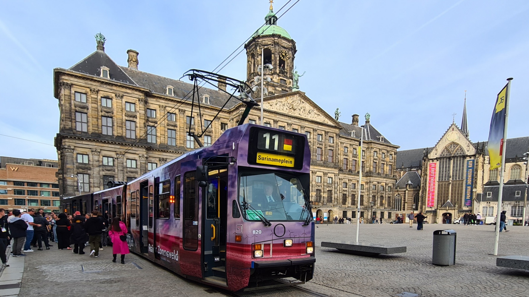 Nieuw album gepresenteerd in tram 820