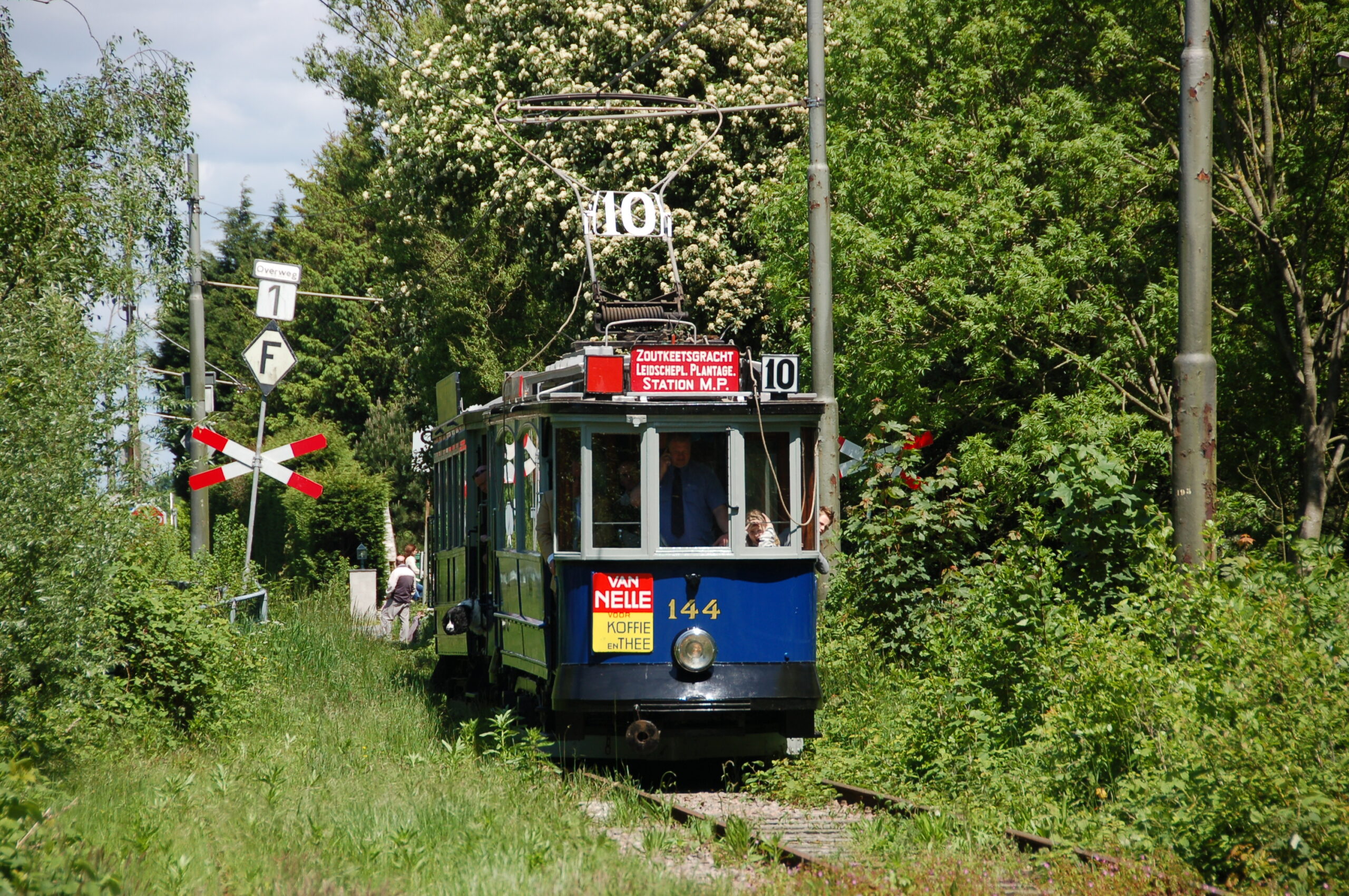 GVB 144 op de museumlijn