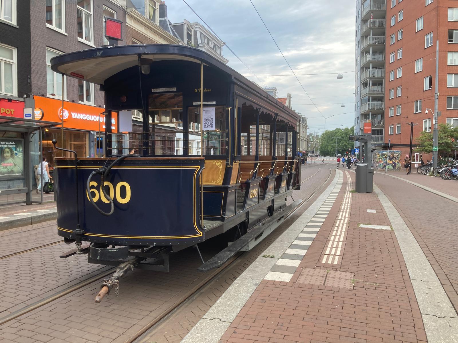 Open bijwagen 600